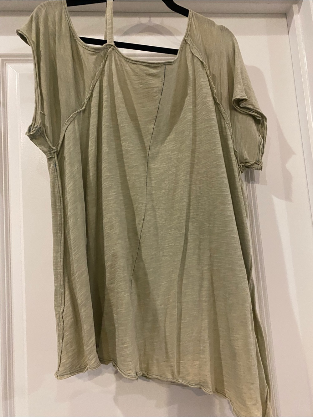 We the free light Olive Green Short Sleeve top - Picture 5 of 9